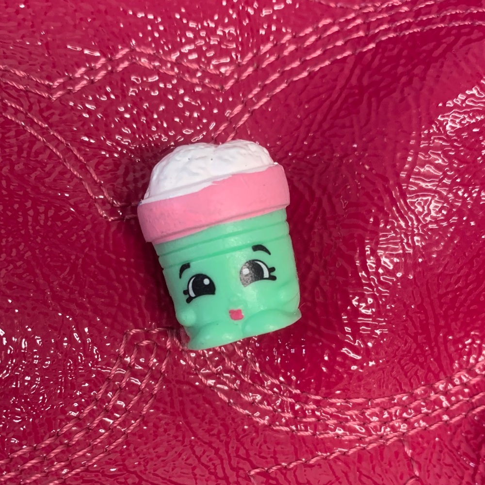Shopkins Mint Green and Pink Sweet Treat Figure see pics for condition